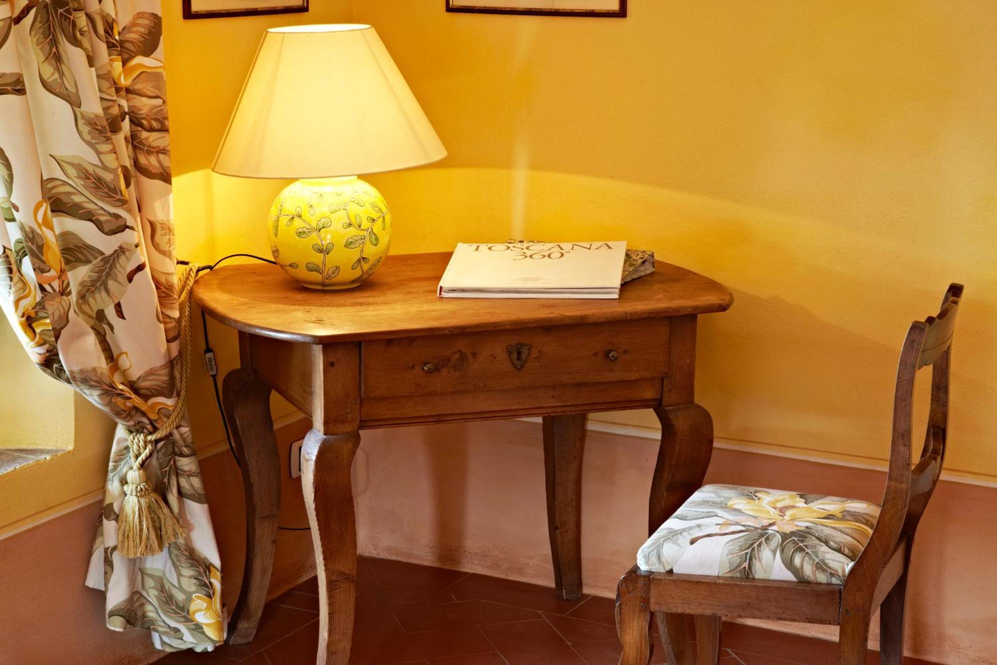 Relais Villa Belpoggio - Residenza D'Epoca Loro Ciuffenna Oda fotoğraf