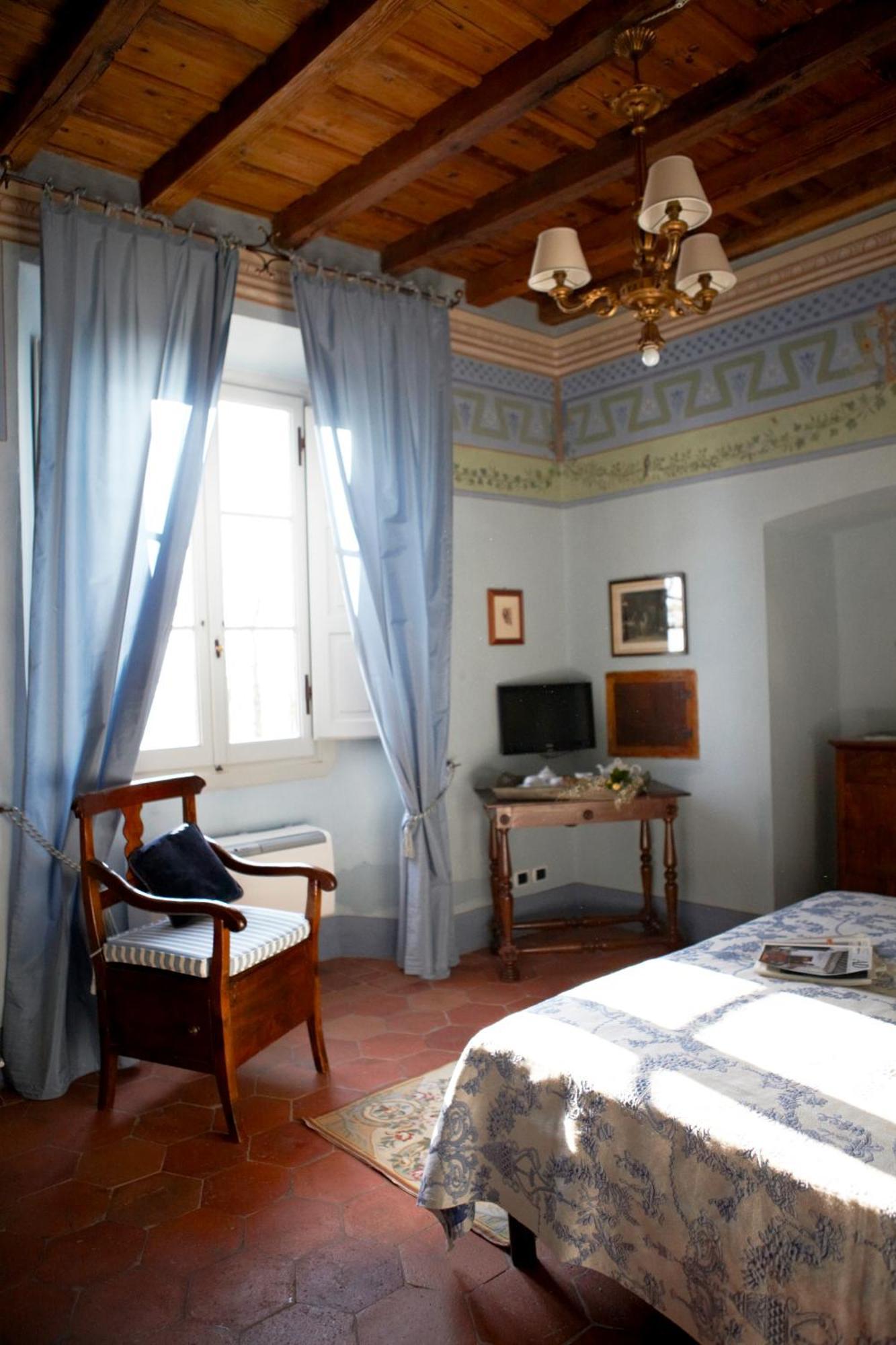 Relais Villa Belpoggio - Residenza D'Epoca Loro Ciuffenna Oda fotoğraf